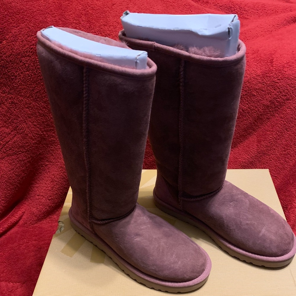COPY - Ugg boots